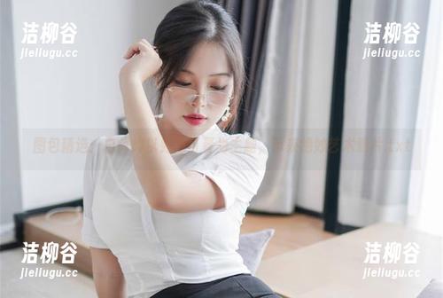 白烨烨 图包精选:白烨烨以秀色可餐为主题,带来绝妙艺术照片.txt