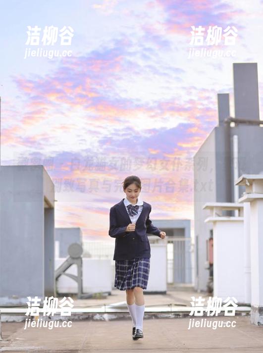 微密圈 - 白龙猫女的梦幻女仆系列，呈现别致写真与完美图片合集.txt