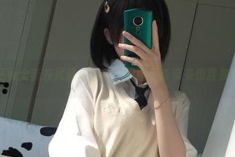 眼酱大魔王w全新灰尾猫系写真，原图更新带来惊喜视觉盛宴.txt