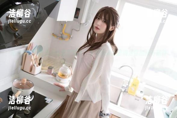 超火眼酱大魔王w比基尼写真，免费视频资源满足你的所有期待！.txt
