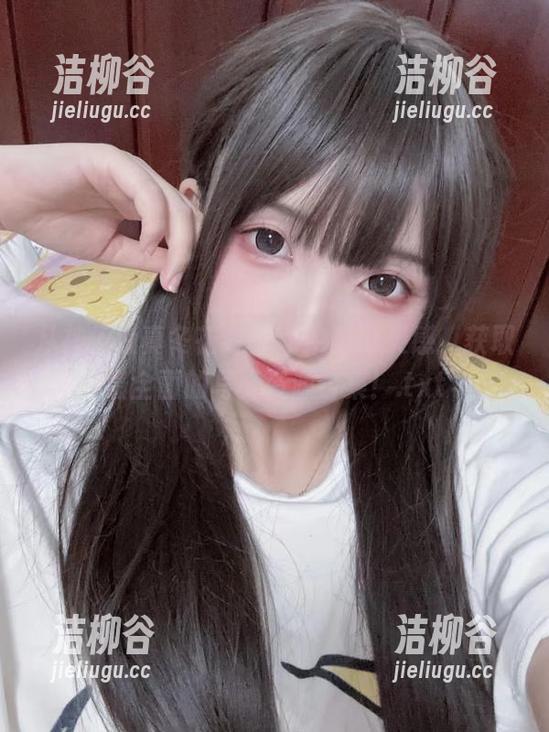 从神乐坂真冬花嫁COS中汲取灵感，获取最全面的写真资源合集！.txt