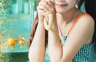 秀人网 - 从BABY_柒的旅拍美图中寻找灵感，探索未知之地的魅力.txt