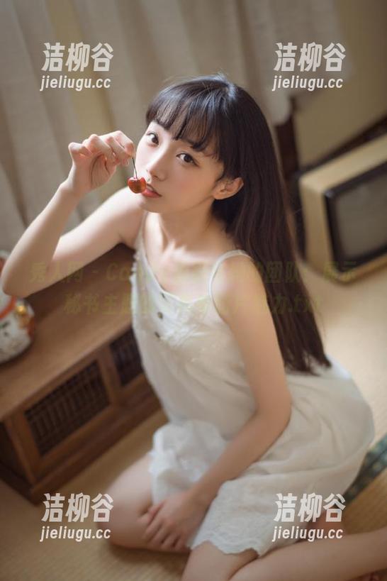 秀人网 - Candy糖糖与她的团队：展示秘书主题的写真与图片魅力.txt