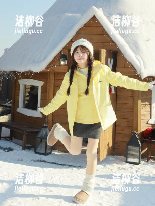 秀人网-HeyuZhang 秀人网 - HeyuZhang制服写真,观看这些图片,开启别样的制服幻想之旅!.txt