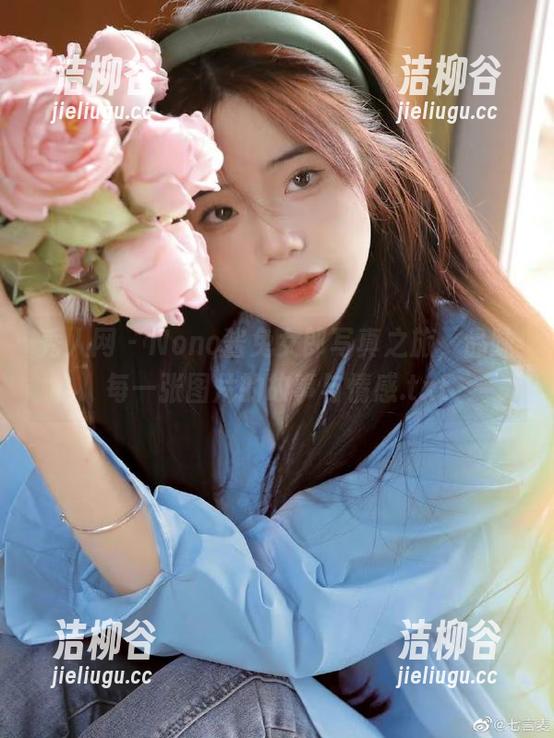 秀人网-Nono酱 秀人网 - Nono酱兔女郎写真之旅,品味每一张图片的故事与情感.txt