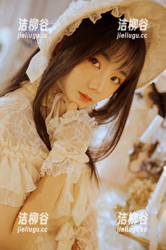 秀人网 - 俞漫比基尼作品限时免费分享，夏日写真爱好者不可错过！.txt