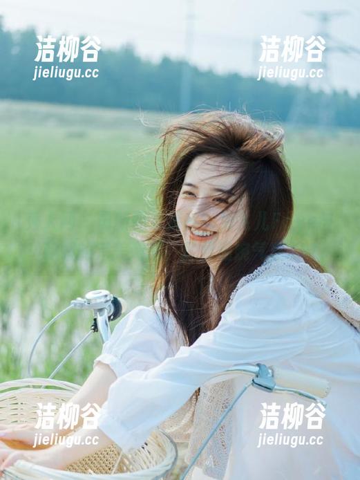 秀人网 - 最新图集揭秘：刘飞儿Faye与和服的完美邂逅，尽显温婉气质.txt
