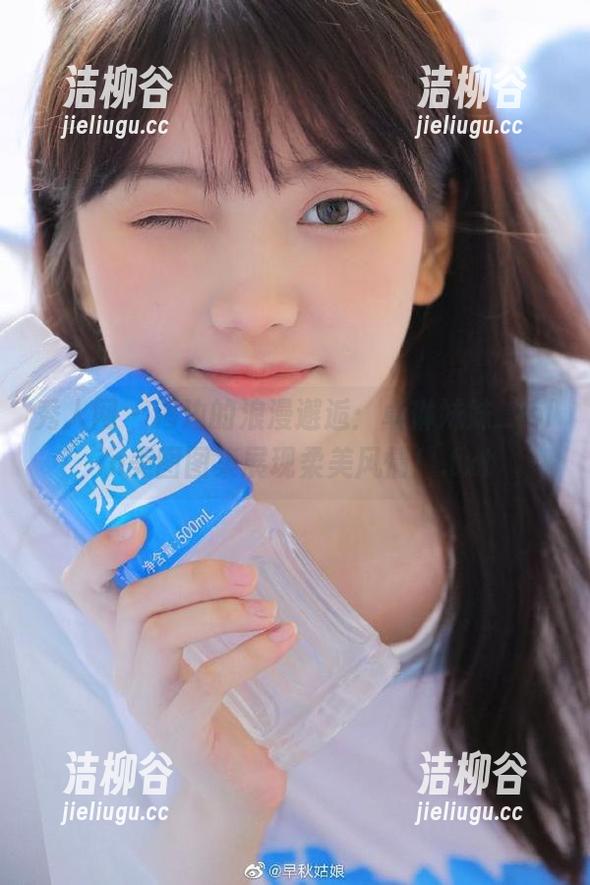 秀人网-卓琳妹妹_jolin 秀人网 - 海边的浪漫邂逅:卓琳妹妹_jolin美图图集展现柔美风情!.txt