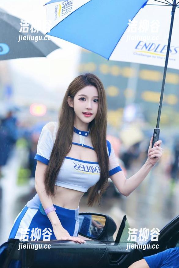 秀人网 - 图片分享：周慕汐黑丝美腿写真，诱惑无限.txt