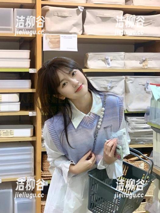 秀人网 - 探索团团子_una兔女郎的高清照片，感受清新脱俗的视觉冲击.txt