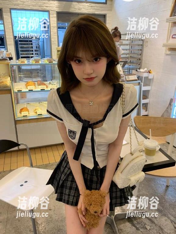 秀人网 - 高清图册里的妲己_toxic奶牛，揭示牛奶与艺术的不可思议结合！.txt