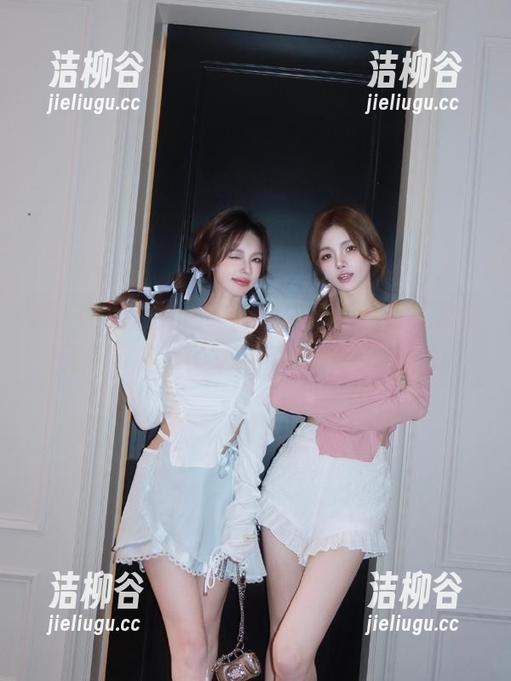 秀人网-娇喘JC 秀人网 - 超完美的娇喘JC奶牛写真,福利图包带你探索梦幻与现实的结合.txt