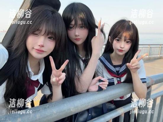 秀人网 - 体验视觉盛宴！安琪Yee美足写真集最新更新来袭.txt