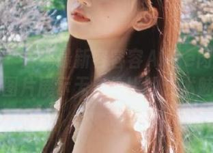 秀人网 - 发现最新容容容Alice肉丝写真系列，图片展示无与伦比的艺术魅力.txt