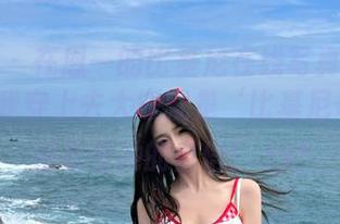 秀人网 - 在恩一的比基尼在线写真中迷失，虽然我穿上去大概就是‘比基尼+笑’，但我爱她的自信！.txt