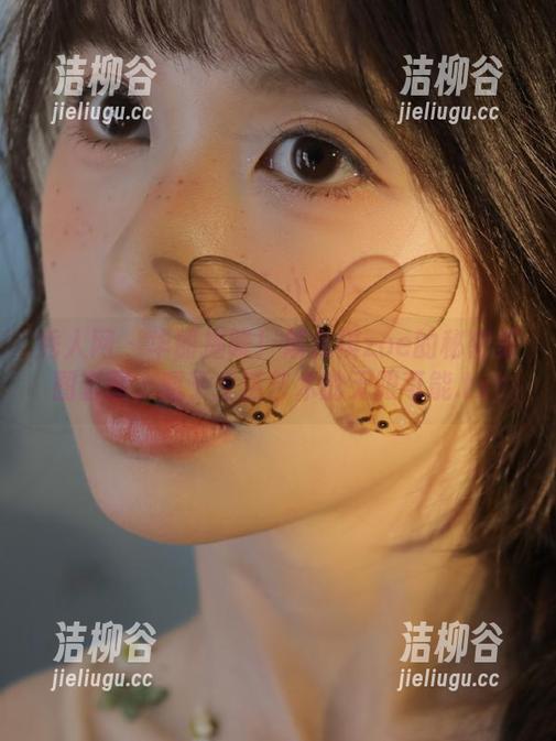 秀人网 - 华丽揭晓！戴允祺zoe的秘密美图套图，赋予生活艺术的无限可能.txt