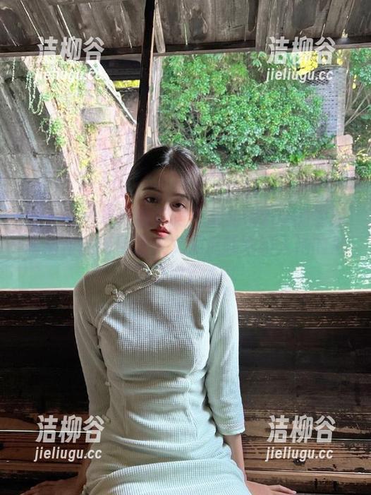 秀人网-戴允祺zoe 秀人网 - 你敢相信吗?戴允祺zoe的学姐高清作品如何让人义无反顾地陷入她的魅力之中?.txt