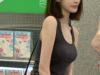 秀人网 - 属于你的艺术盛宴：林子遥最新黑白写真原图，捕捉timeless的瞬间.txt