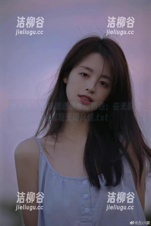 秀人网 - 芈琳娜透明套图精选：在光影之间展现无限风情.txt