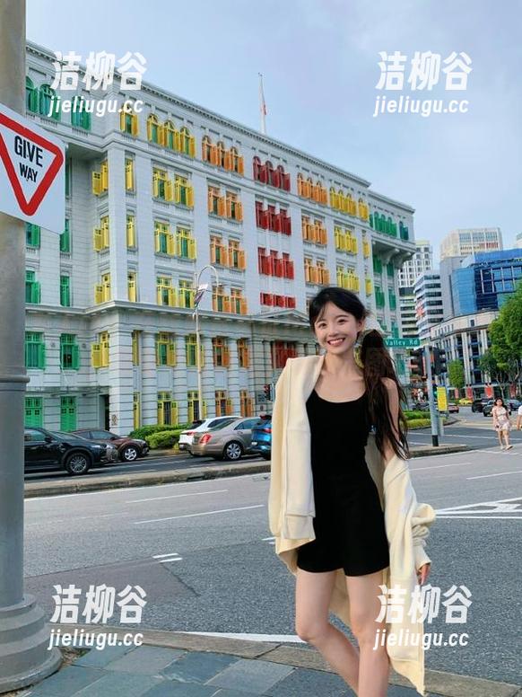 秀人网 - 在线欣赏葛征Model的浴室写真，领略她如何定义现代美图.txt