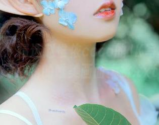 秀人网 - 精选赵惟依coco的JK写真：撩动心弦的唯美画面大赏.txt