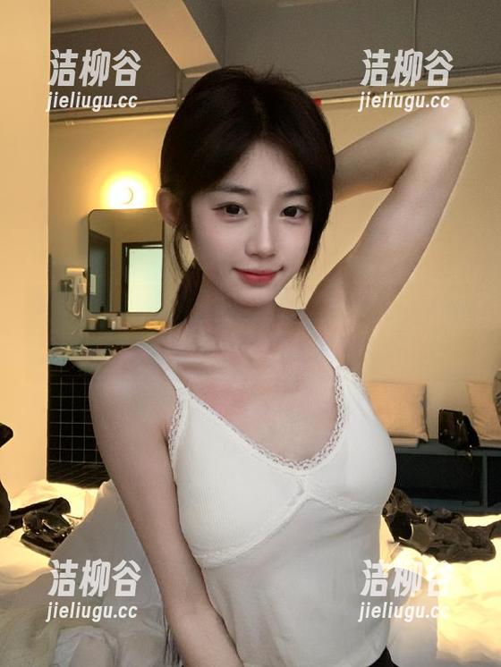 秀人网 - 独享陈小喵护士私拍资源，剧情主题系列带你走进新视界.txt
