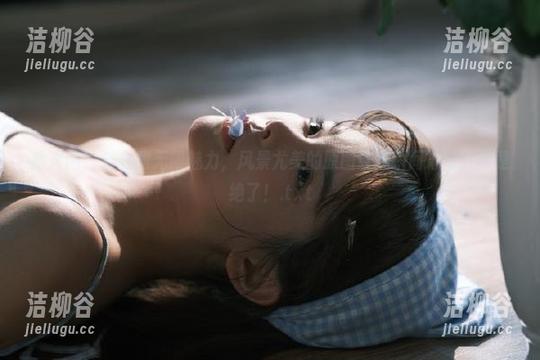 秀人网 - 连衣裙无限魅力，风景尤美的原图让你瞬间心动，真是绝了！.txt