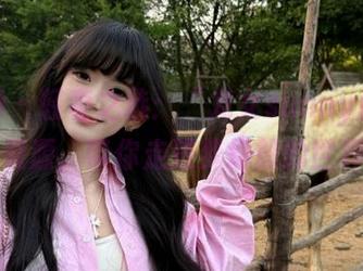 秀人网 - 轻奢之选：“龙女sunny白色”图集资源，带你走进梦幻般的世界.txt