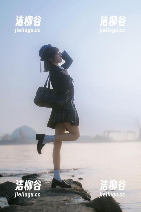 稚乖画册 - 走进“生煎团团”的世界，观看她的“学姐”作品，探索美丽与创意的无限可能！.txt