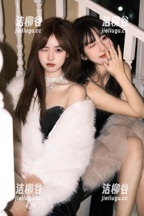 紧急企划 - 超萌小婕裸足写真资源，全部免费，等你来下载哦.txt