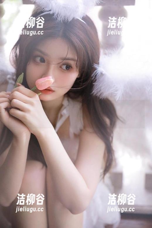 紧急企划 - 记录小恩护士的魅力时刻：全新在线图集带你领略护理之美.txt