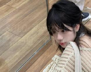 美媛馆 - SOLO-尹菲女仆图集盛宴：原图捕捉她的每一个动人瞬间.txt