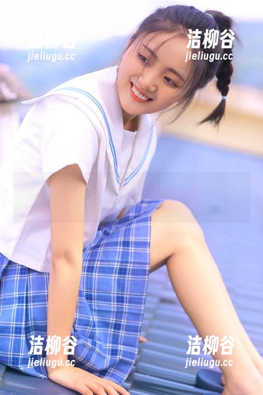 美媛馆-徐微微mia 美媛馆 - 关注徐微微mia镂空最新写真资源,解锁摄影与艺术的完美结合.txt
