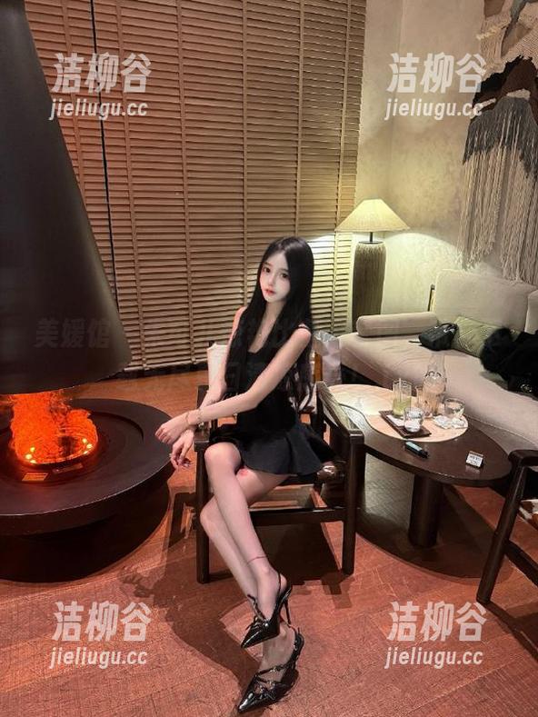 美媛馆-朱可儿 美媛馆 - 朱可儿惊艳比基尼套图,带你下载无尽夏日清凉感受!.txt