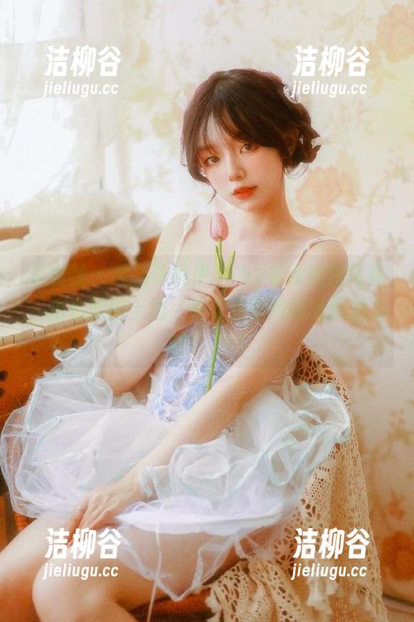 美媛馆-沫晓伊baby 美媛馆 - 迎接沫晓伊baby最新制服写真,精彩原图上线,快来发现她的无限魅力吧!.txt