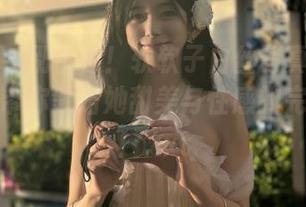 美媛馆 - 别错过！软软子白丝写真集最新更新，带你领略她甜美与性感的完美结合！.txt