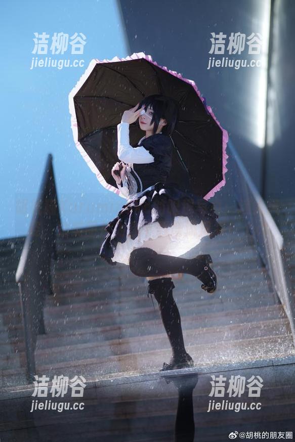 胡桃猫Kurumineko 胡桃猫Kurumineko的眼镜写真:迷人风姿,精美图片为你下载增添风采!.txt