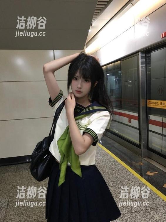 微密圈 - 万圣节特别企划：脸红Dearie私人写真作品大揭秘.txt