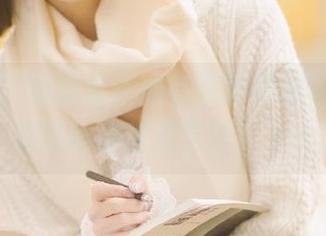 艺图语 - 婕妤最新油亮写真原图，免费下载带给你视觉享受！.txt