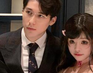 高跟鞋与芊川一笑MNK的完美邂逅：最新作品更新，点亮你的时尚灵感.txt
