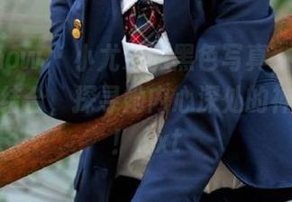 花漾show - 小尤奈的黑色写真，美图与照片相结合，探寻她内心深处的神秘世界！.txt
