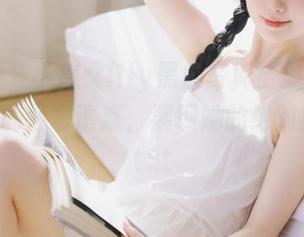 蜜桃社 - 小魔女lily黑色写真全集：黑色风格下的轻奢诱惑，展现她的绝对风采！.txt
