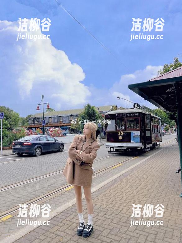 过期米线线喵纯白作品图包现已免费上线，探索她的独特摄影视角！.txt