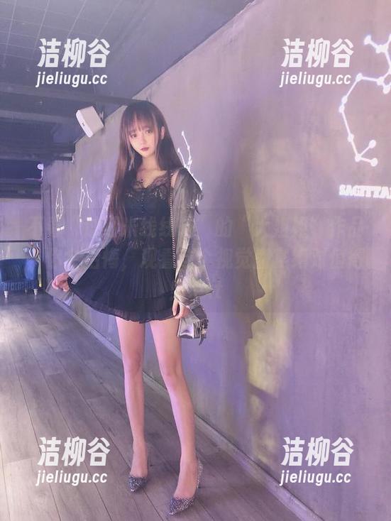 不看“过期米线线喵”的“大姐姐”作品，你会后悔，观看这个视觉盛宴绝对值得！.txt