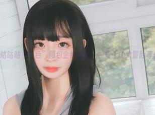 围观！陌陌咕咕咕“白色”图包全线免费，视觉上的大冒险等你来享!.txt