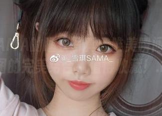 雪琪SAMA的睡衣写真：唯美瞬间与动人美图的完美结合，值得收藏！.txt