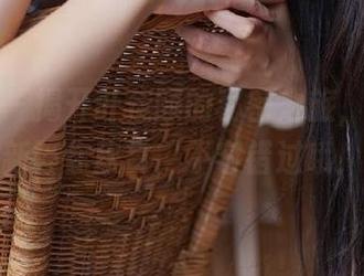 青豆客 - 揭开叶佳颐的秘密之旅，最新美图更新等你欣赏，不容错过哦！.txt
