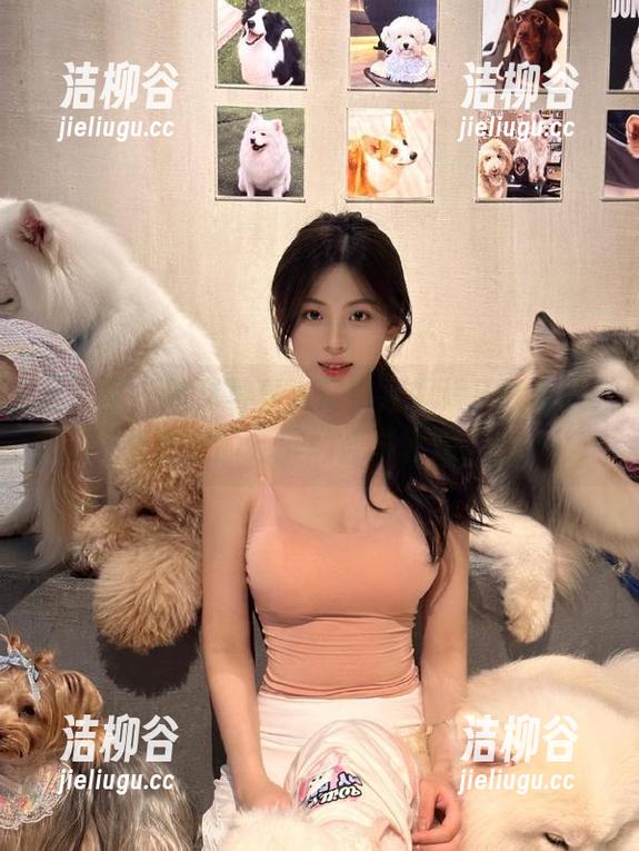 青豆客 - 高清写真大赏：汪佩妮Penny与死库水的完美融合与表现.txt