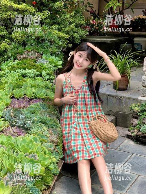 青豆客 - 沛沛Eankei和服写真大放异彩，分享精美图片，传递独特的时代气息.txt