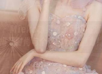 魅妍社 - Mieko林美惠子制服高清写真图册，揭开时尚与个性的双重魅力！.txt